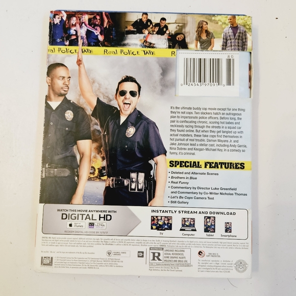 Let's Be Cops Blu-Ray DVD Comedy - Picture 2 of 6